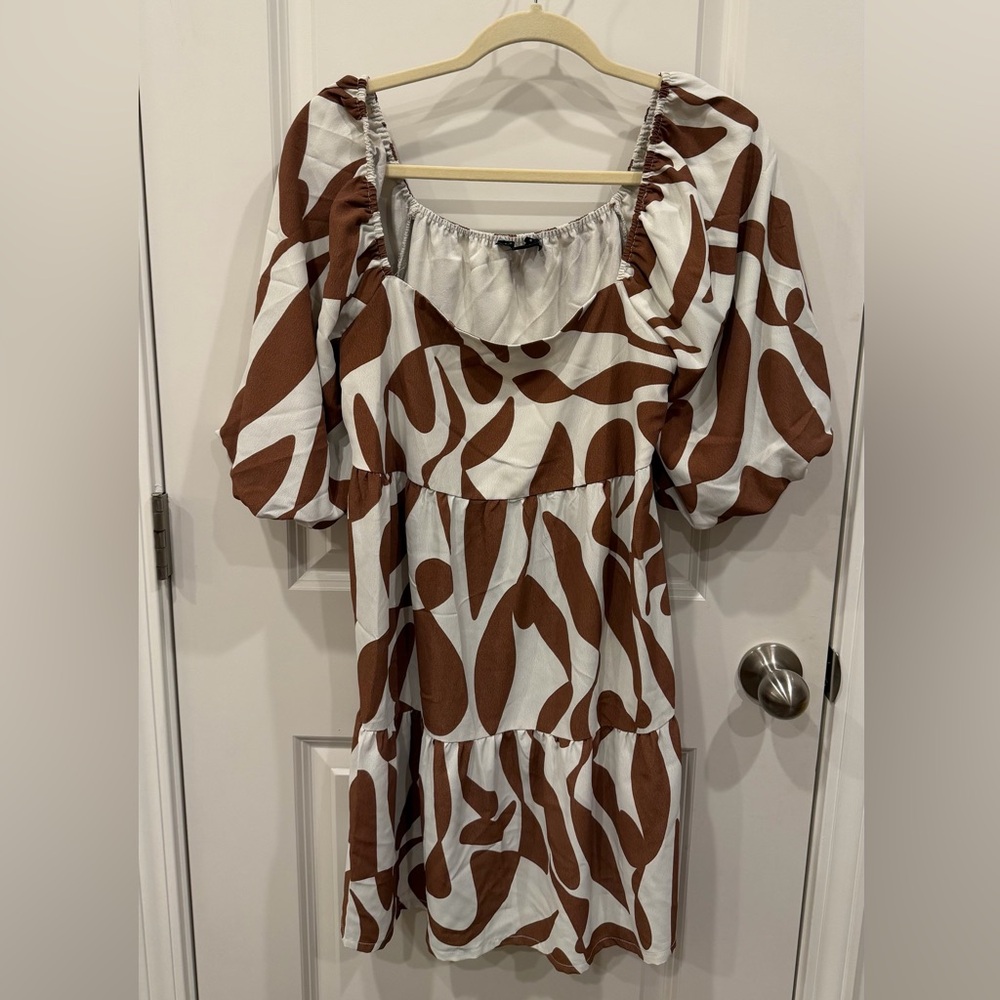 Brown and White Patterned Women's Off Shoulder Dress